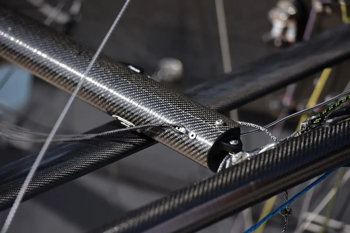 Flying Mantis foiling trimaran